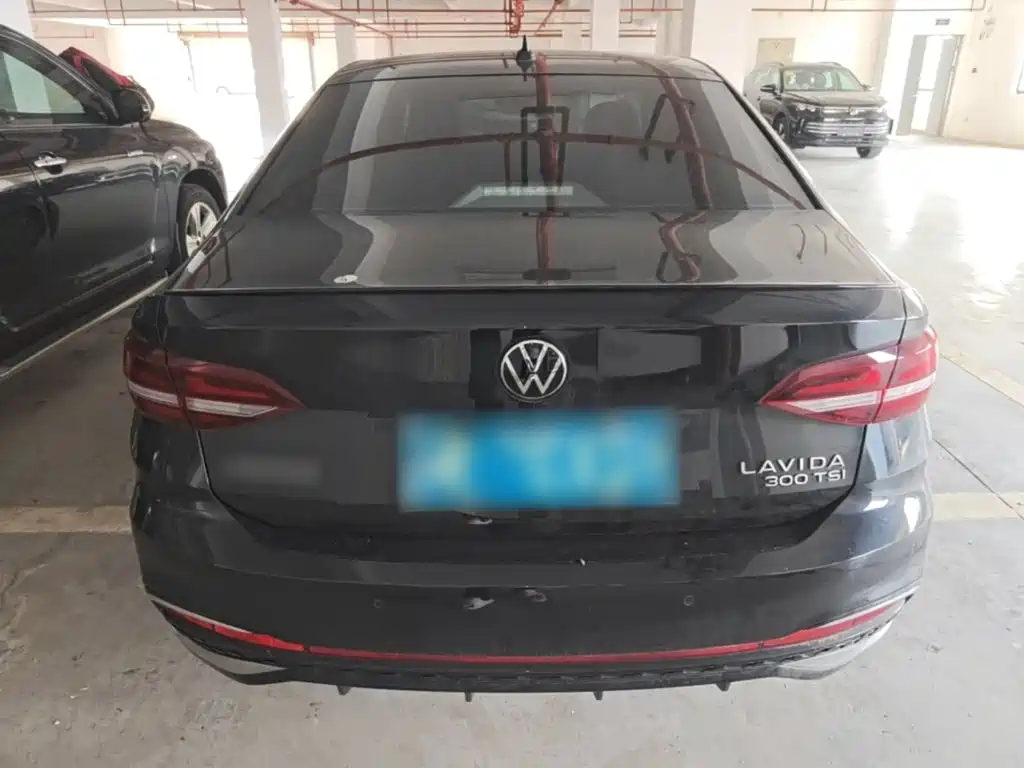 Volkswagen Lavida — миниатюра 6