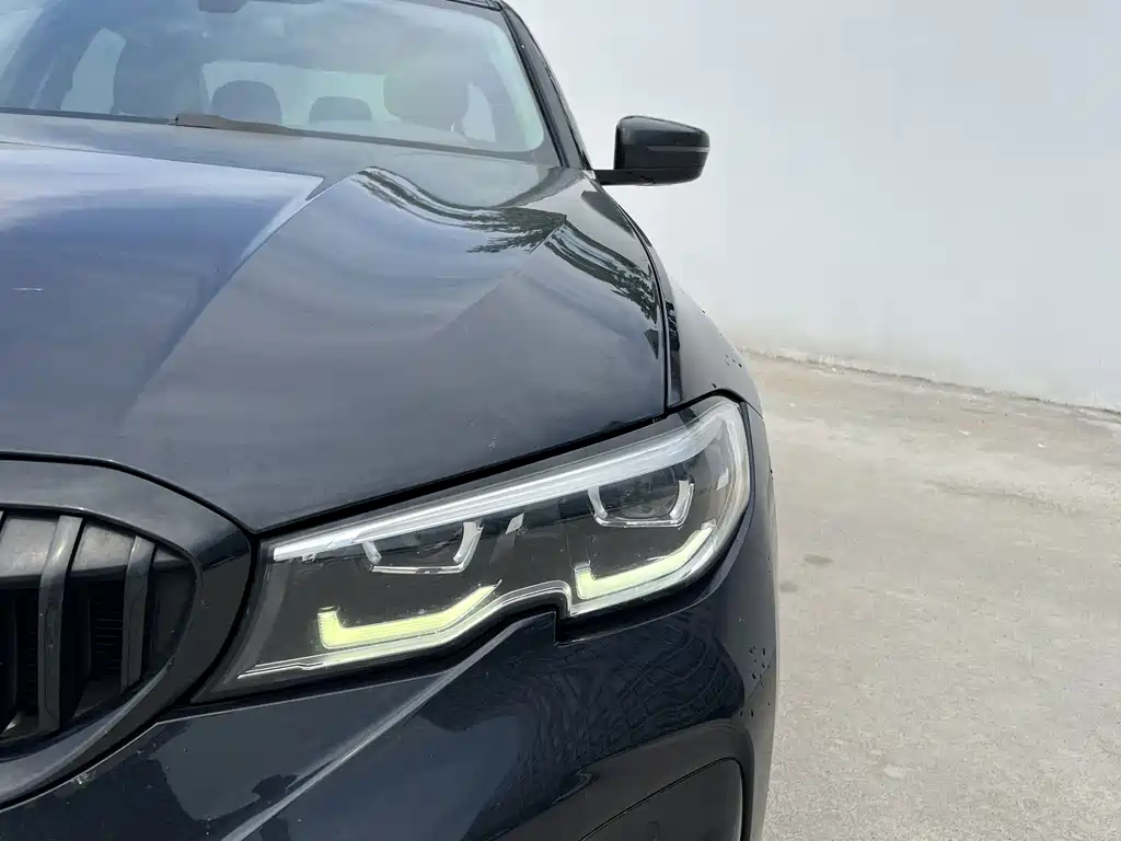 BMW 3 Series — миниатюра 12