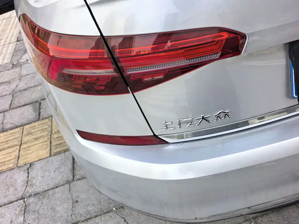 Volkswagen Passat — миниатюра 17