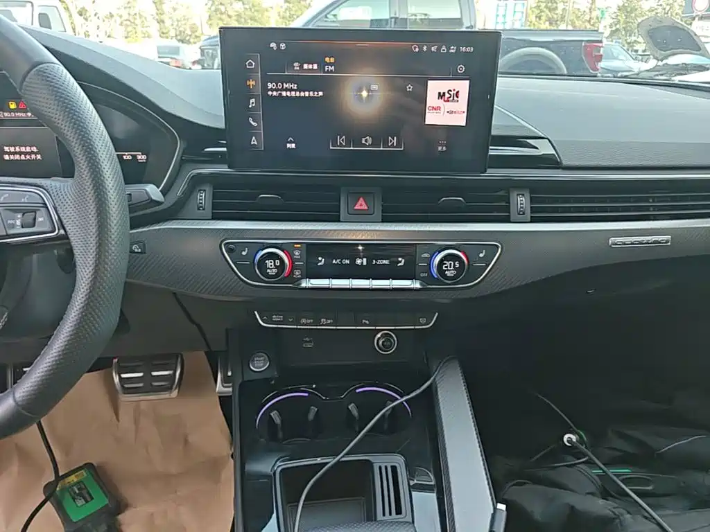 Audi A4L — миниатюра 13