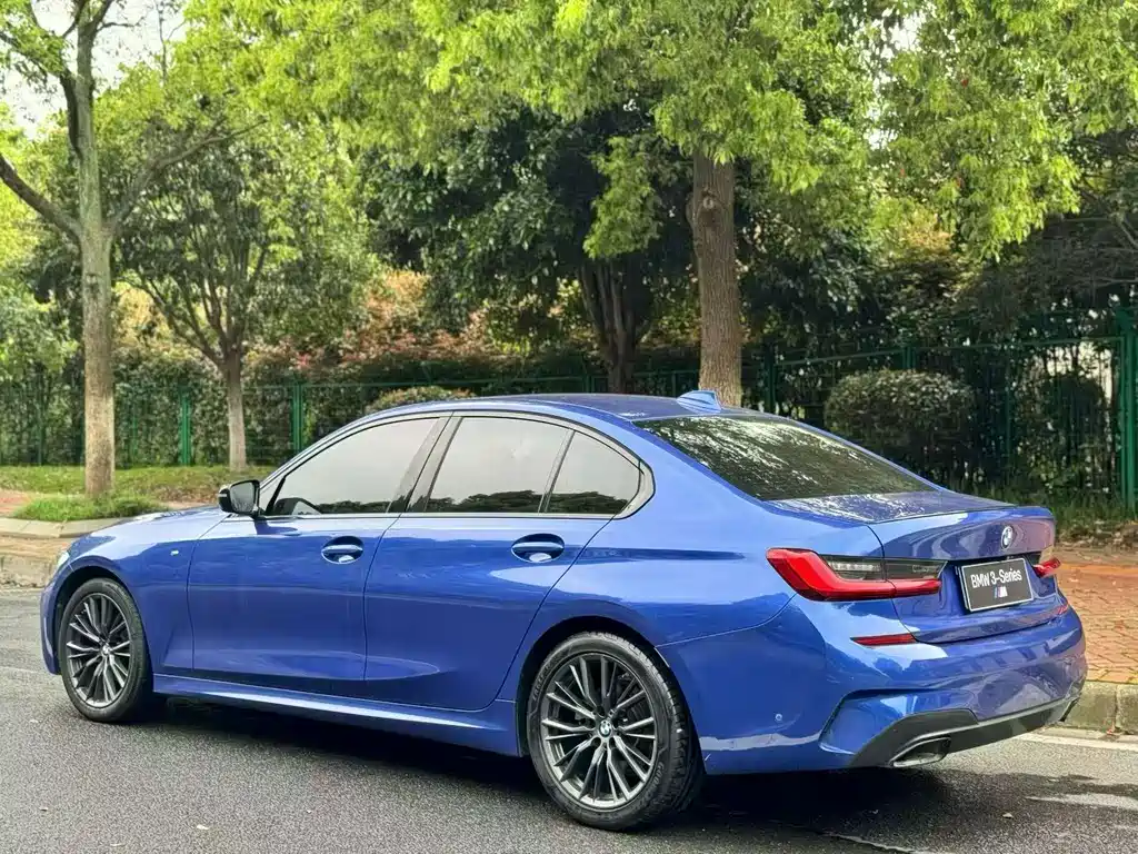 BMW 3 Series — миниатюра 9