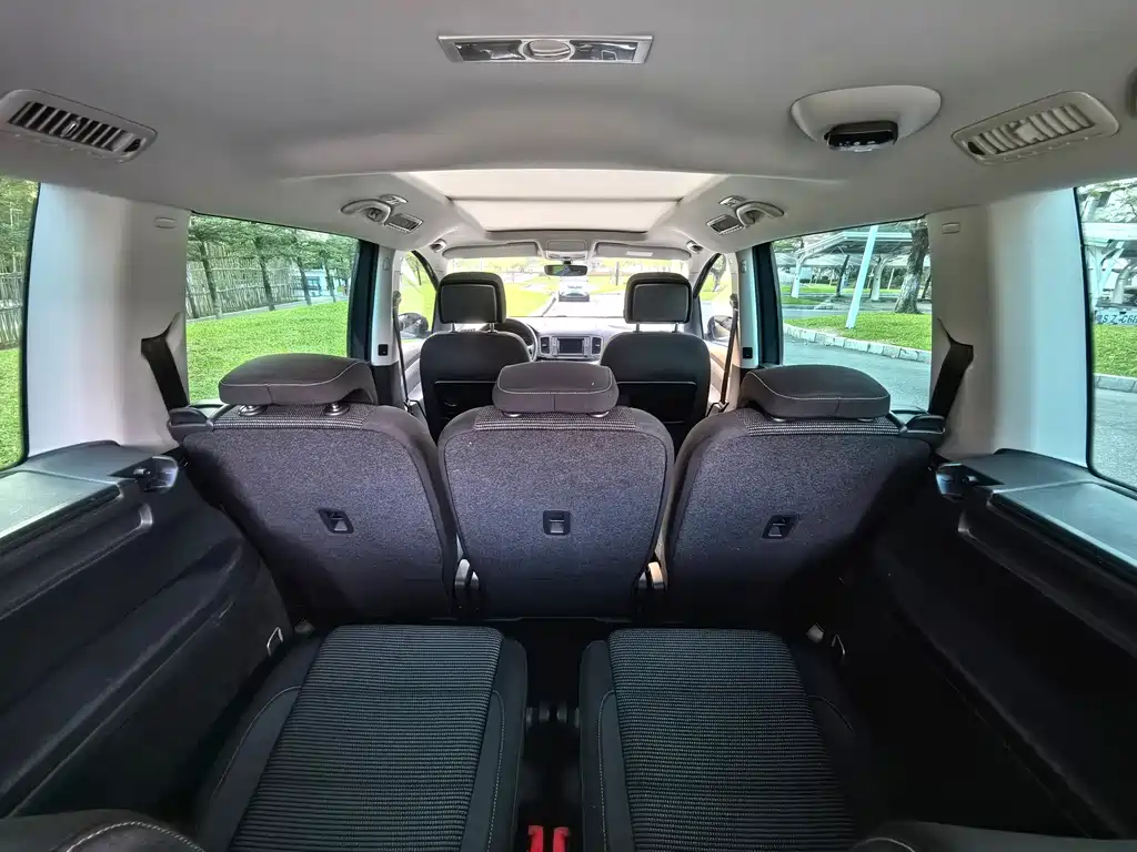 Volkswagen Sharan — миниатюра 10
