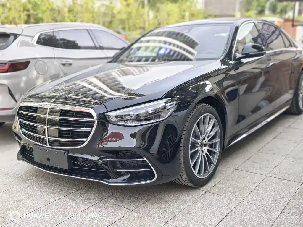 Mercedes-Benz S-Class 0