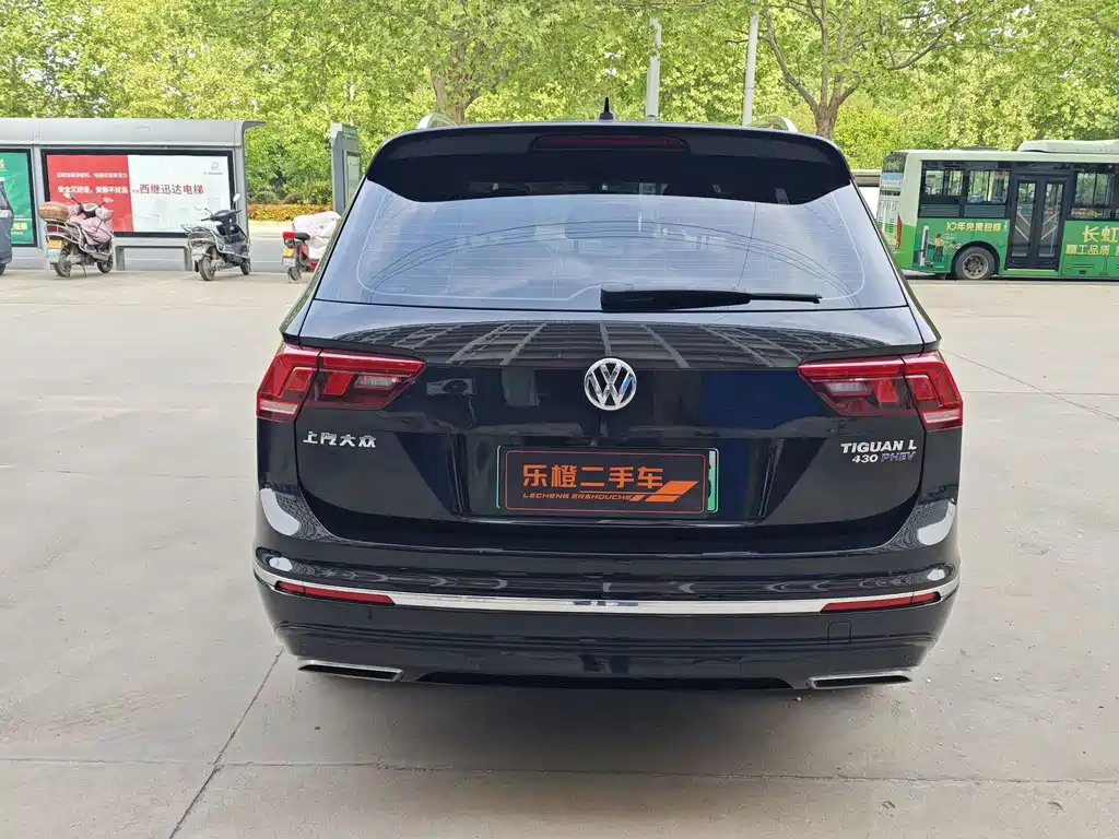 Volkswagen Tiguan L PHEV — миниатюра 3