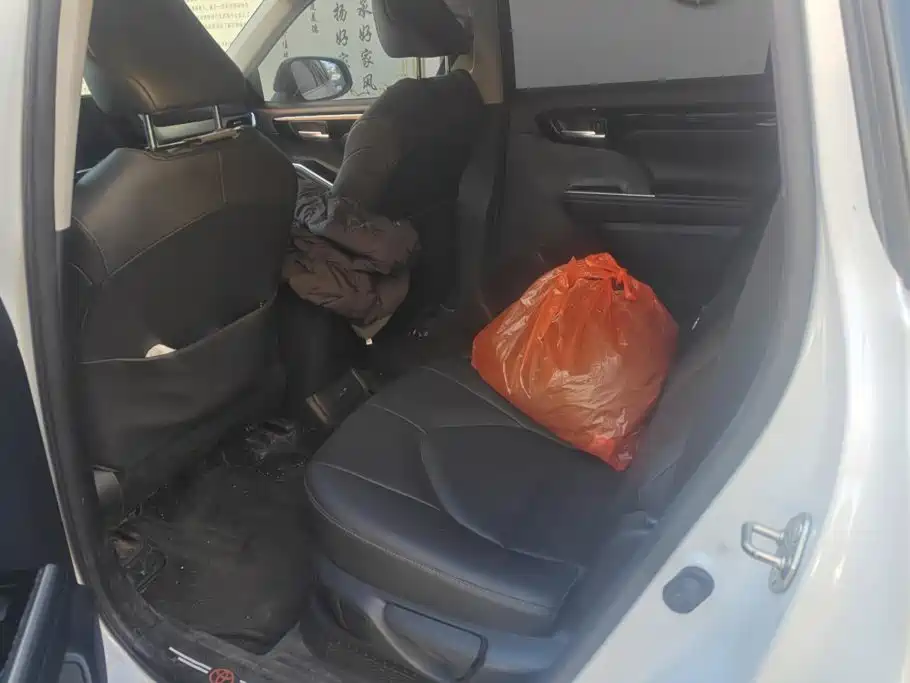 Toyota Highlander — миниатюра 11