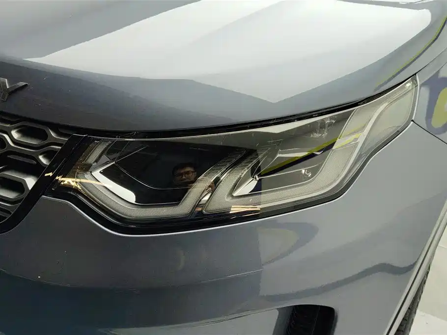 LAND ROVER DISCOVER SPORTS