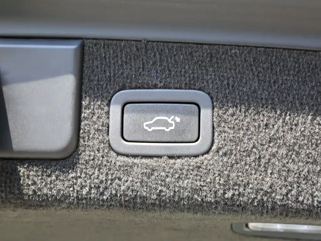 Jaguar XF — миниатюра 17