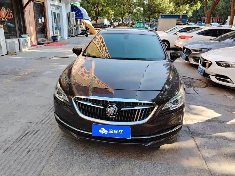 Buick LaCrosse — миниатюра 2