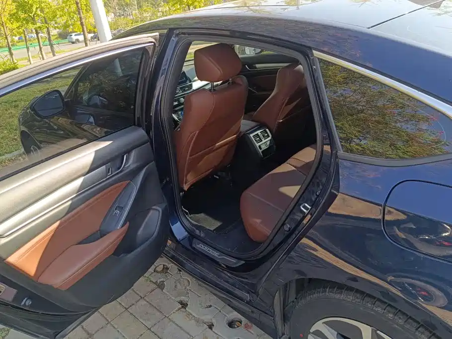 Honda Inspire — миниатюра 11