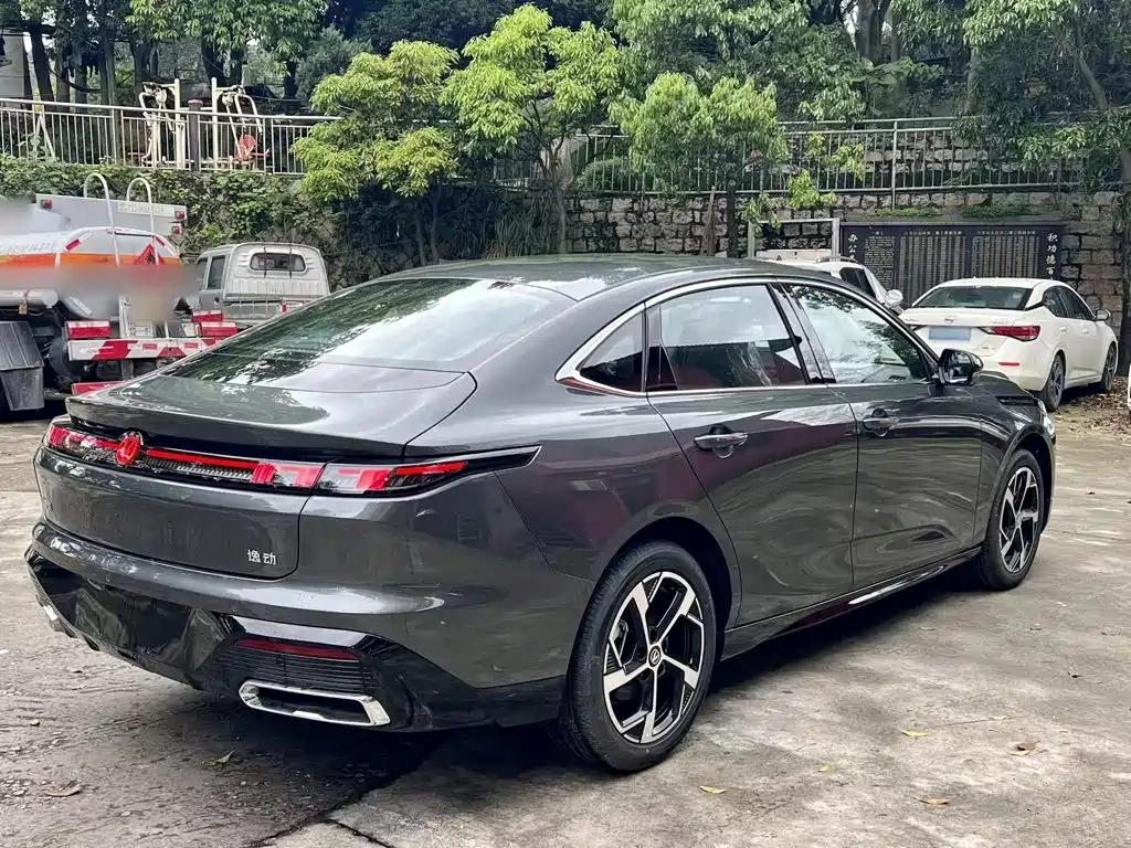 Changan Eado — миниатюра 10