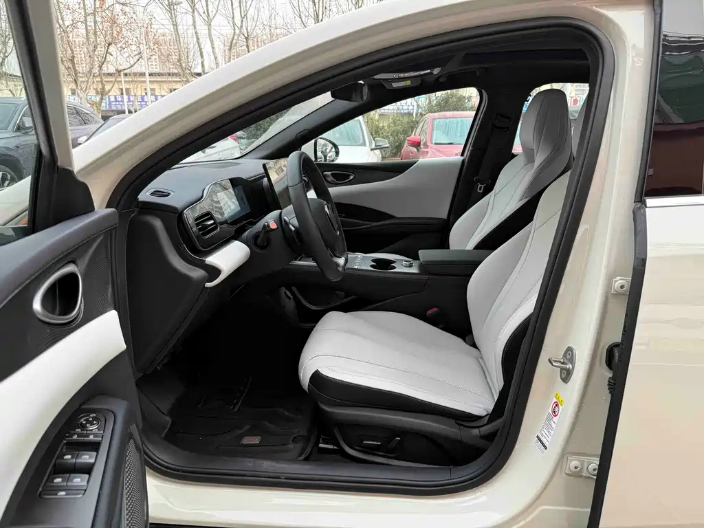 BYD SEAL 06 NEW ENERGY