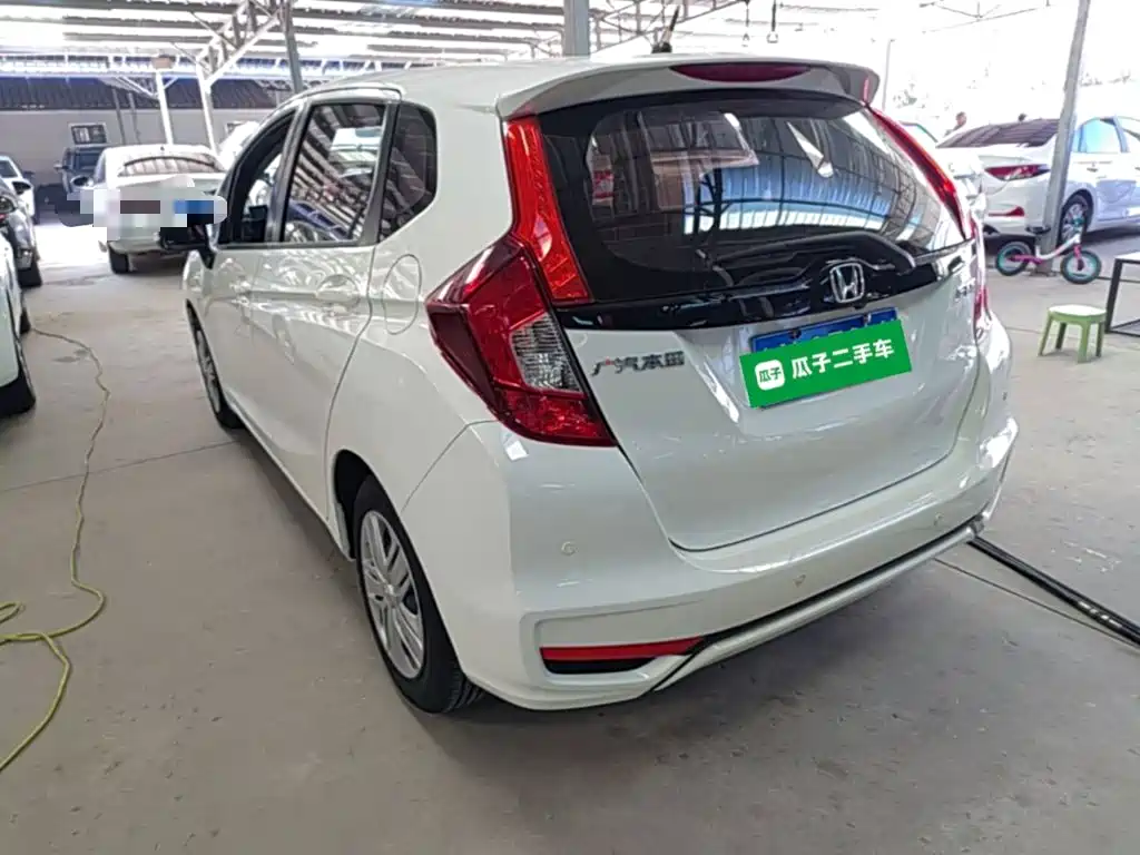 Honda Fit — миниатюра 5