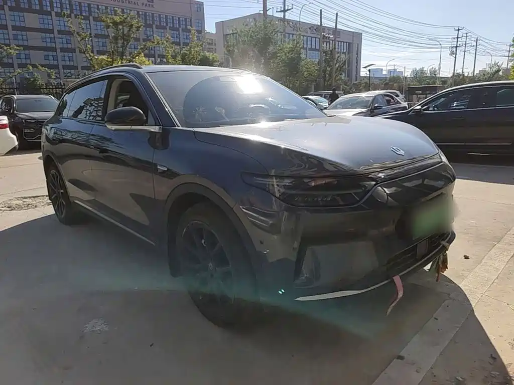 Leapmotor Leapmotor C11 — миниатюра 4