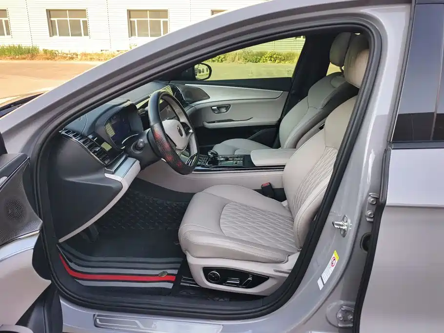BYD Han — миниатюра 9
