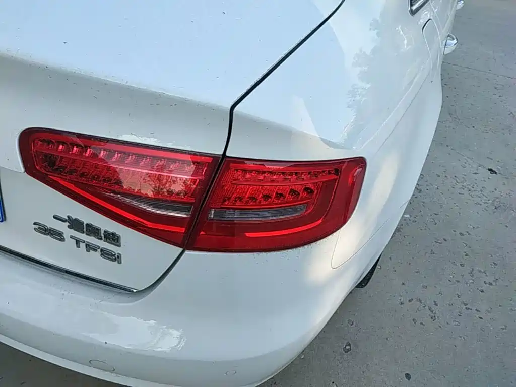 Audi A4L — миниатюра 8