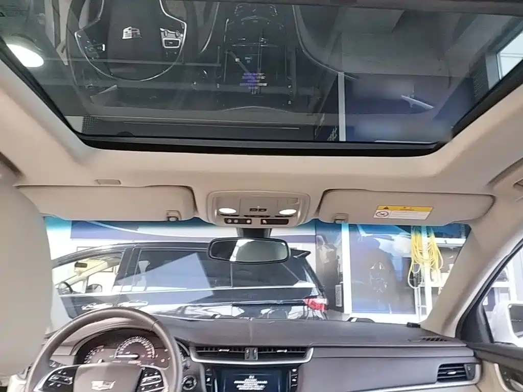 Cadillac XTS — миниатюра 18