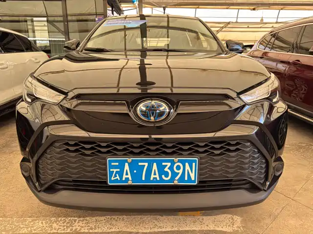 TOYOTA FENGLANDA 2024