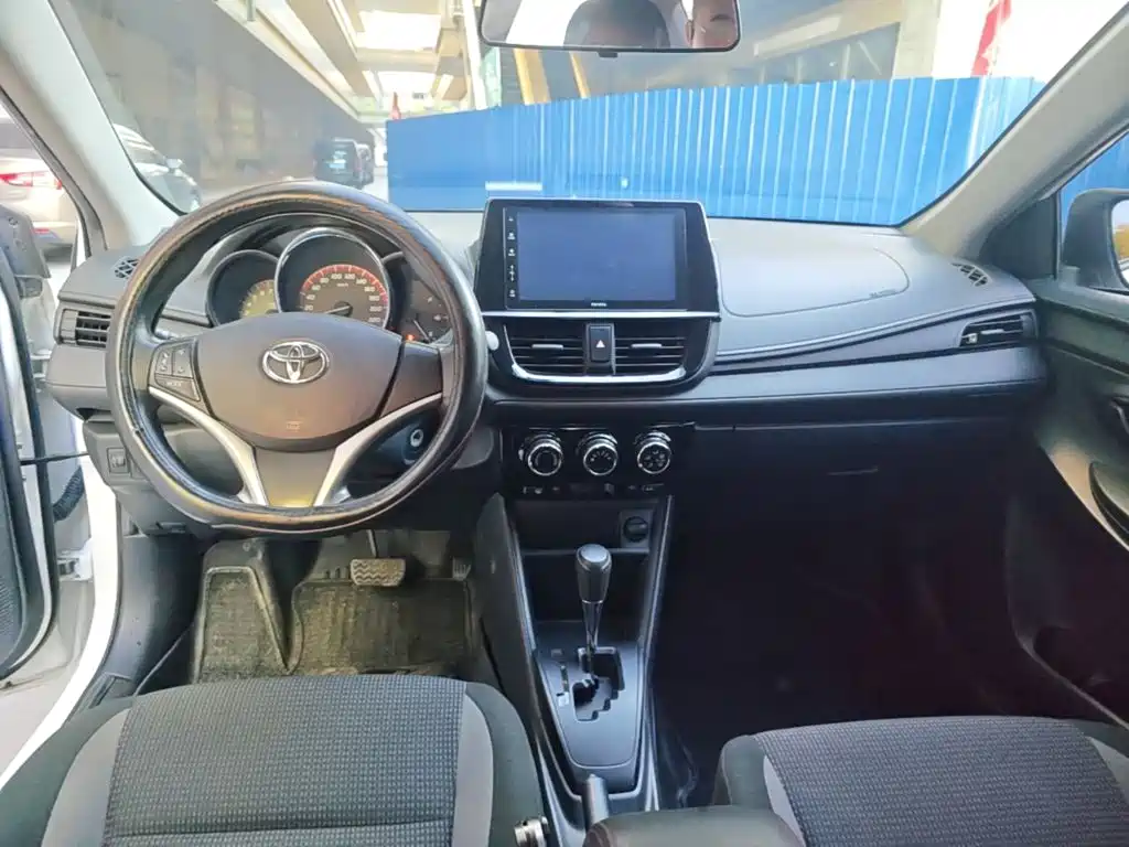 Toyota Vios — миниатюра 5