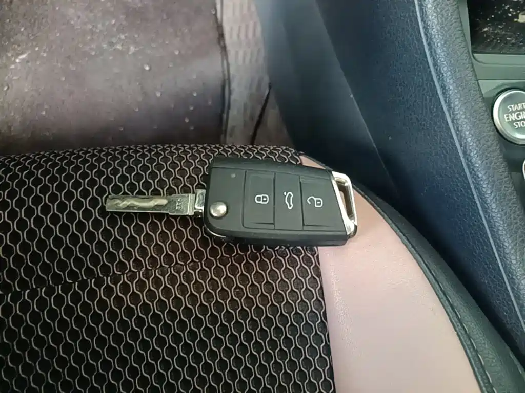 Volkswagen Golf — миниатюра 9