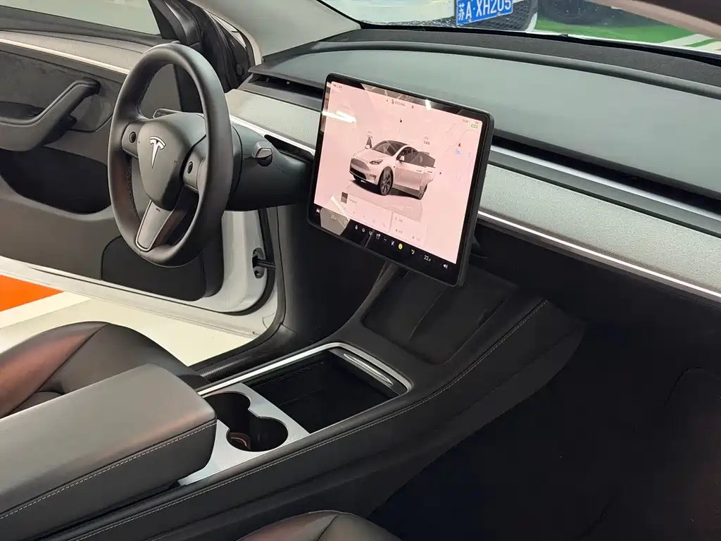 Tesla Model Y — фотографии объявления, Фото 14