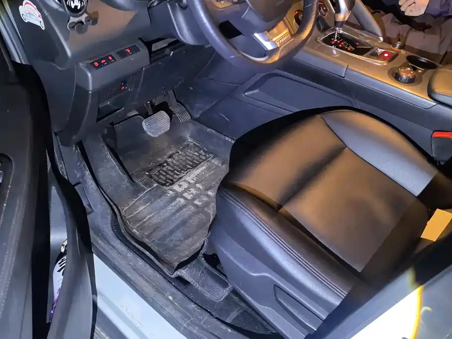 Peugeot 3008 — миниатюра 9