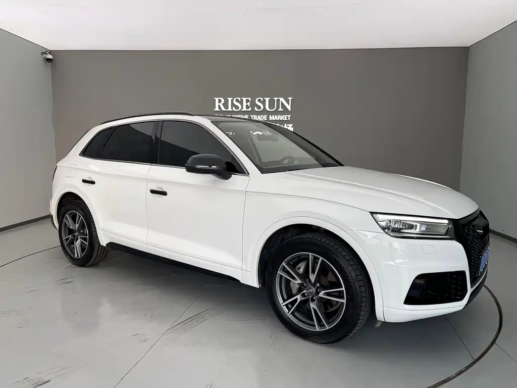 Audi Q5L — миниатюра 3