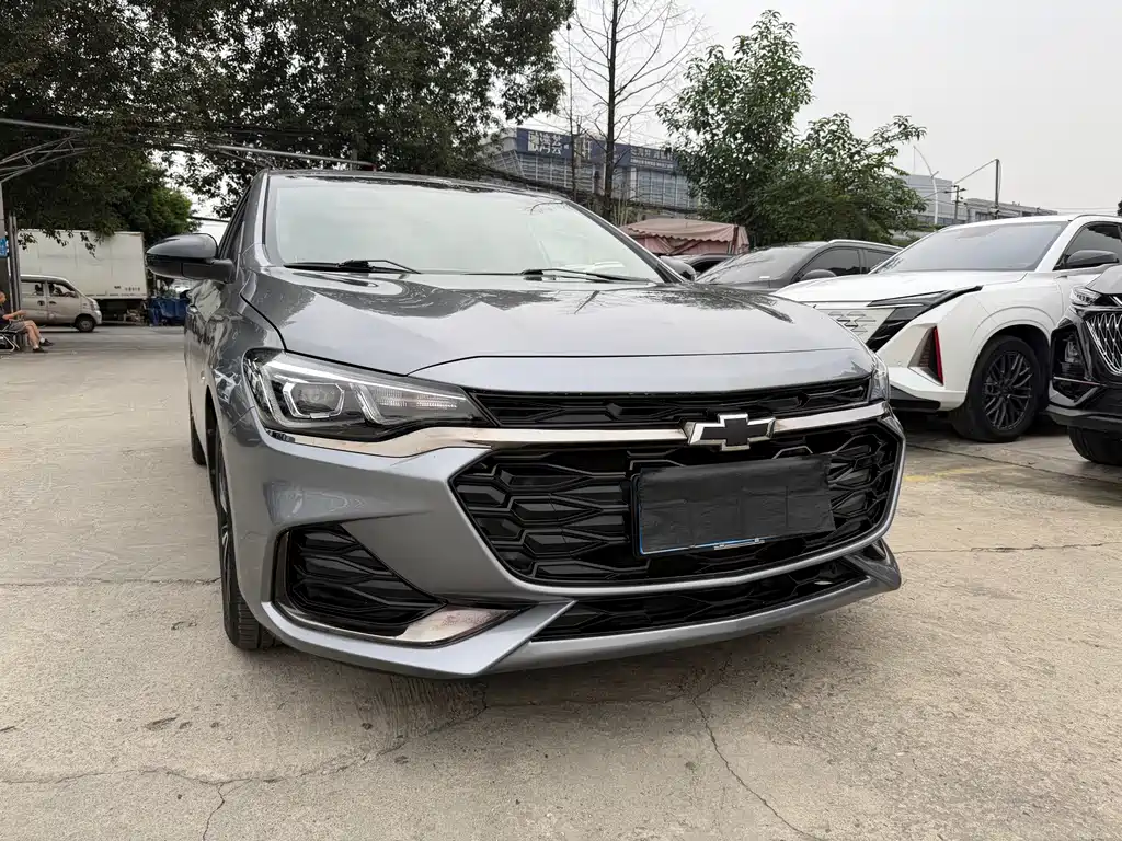 Chevrolet Monza — миниатюра 2