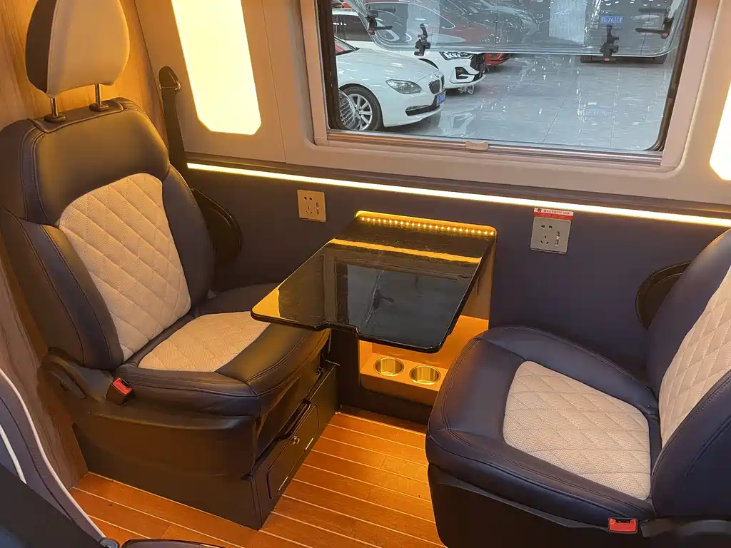 Maxus V90 RV — миниатюра 10
