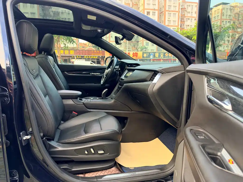 Cadillac XT5 — миниатюра 14