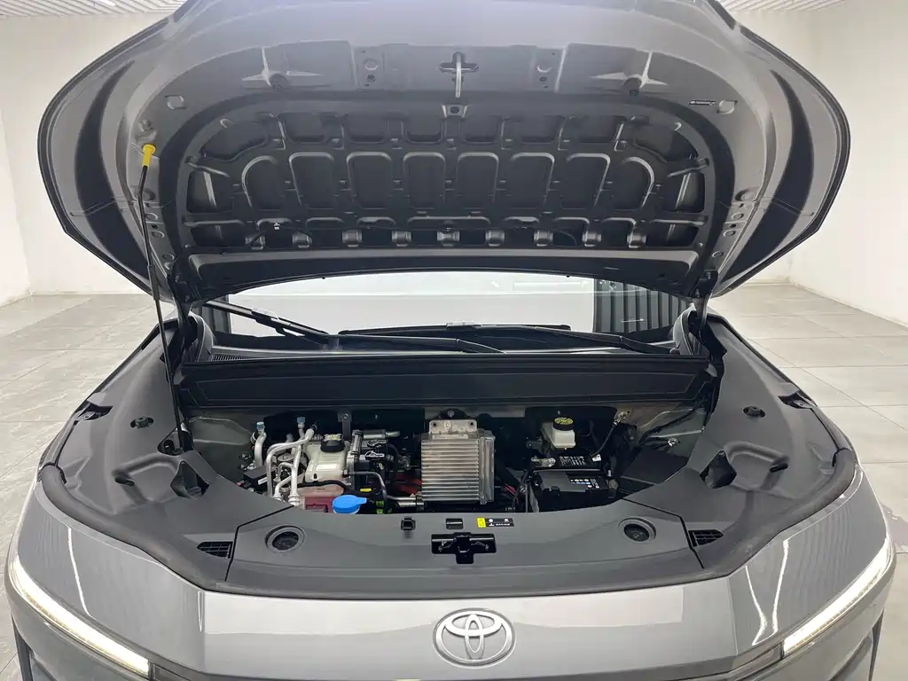 Toyota bZ3X — миниатюра 9