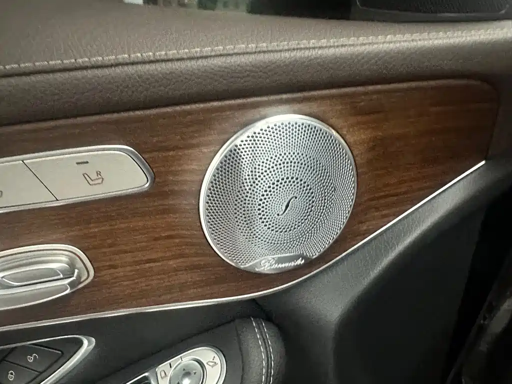 Mercedes-Benz GLC — миниатюра 11