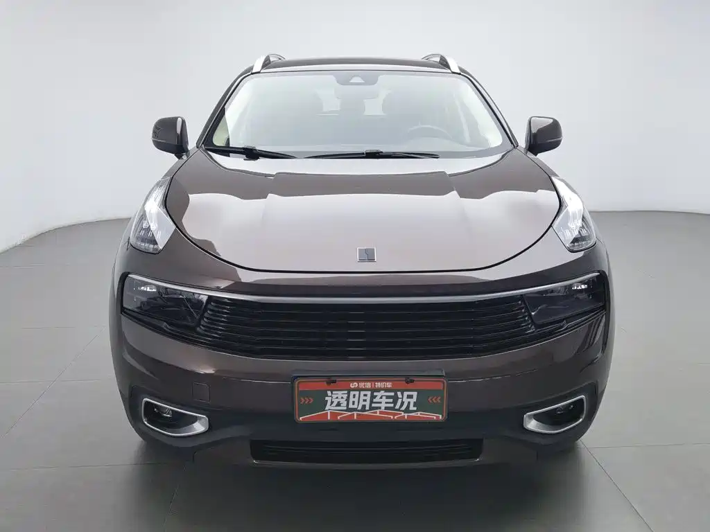 Lynk & Co 01 2017 2.0T Pro