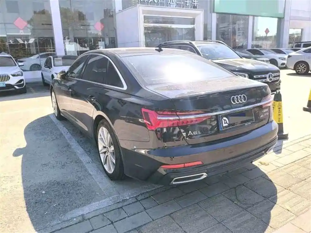 Audi A6L — миниатюра 6
