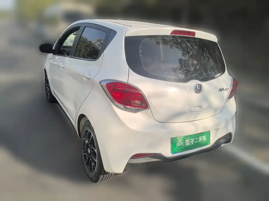 Changan BenBen — миниатюра 4