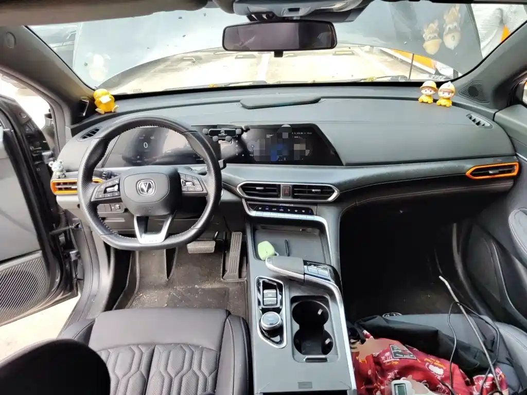 Changan UNI-T — миниатюра 5
