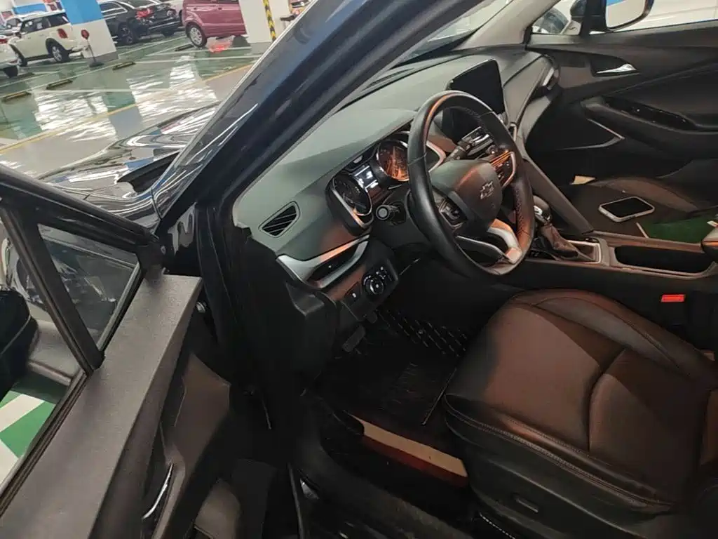 Chevrolet Volando — миниатюра 16