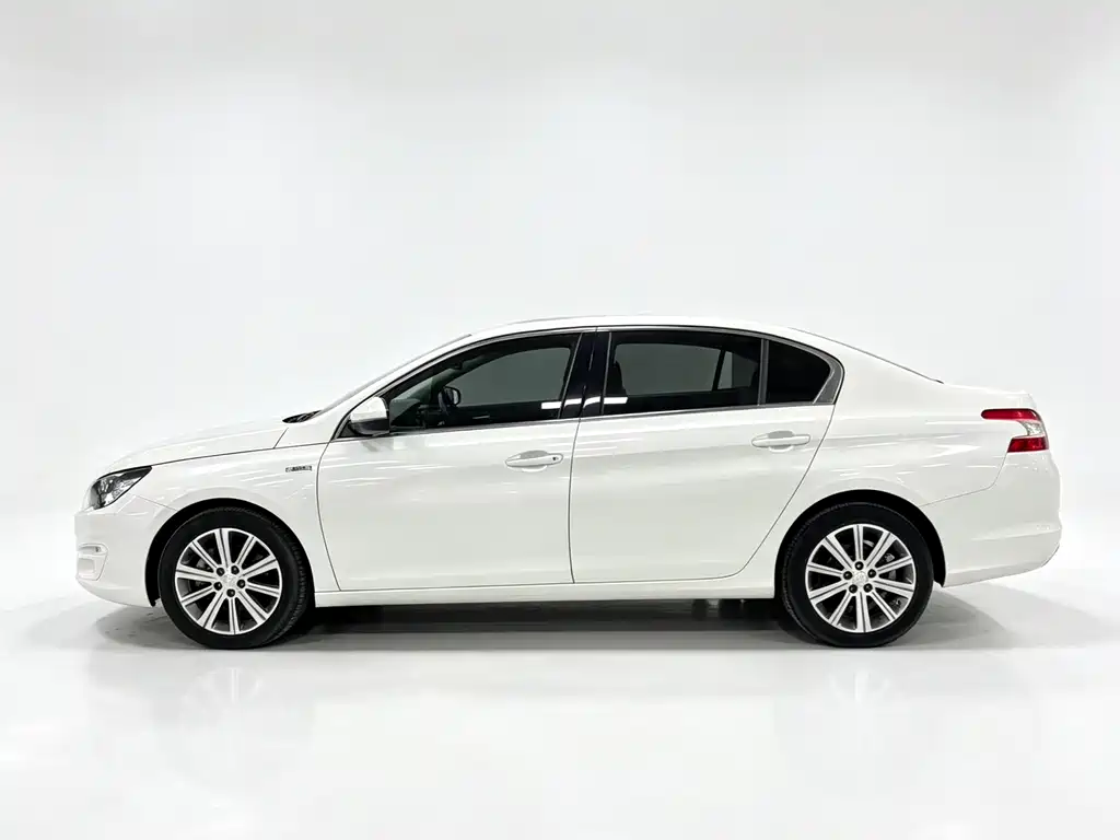 Peugeot 408 — миниатюра 6