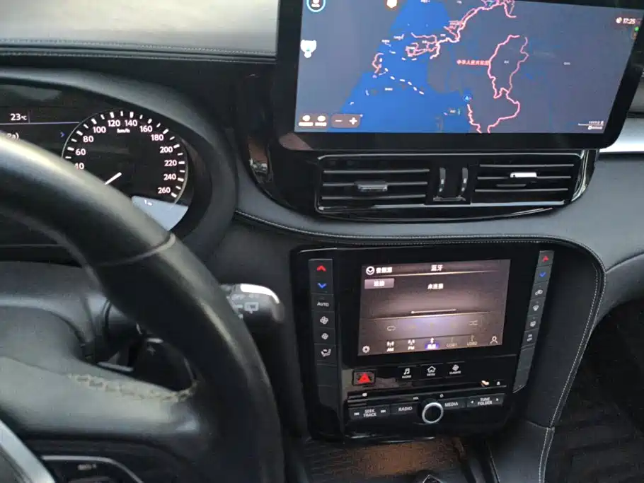 Infiniti QX50 — миниатюра 13