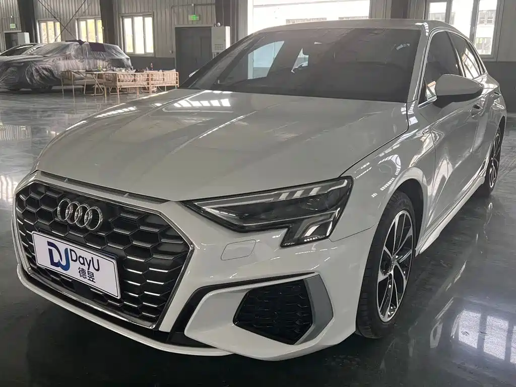 Купить Audi A3