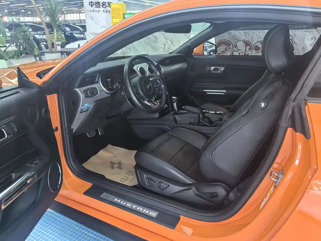 Ford Mustang 2020 2.3L EcoBoost