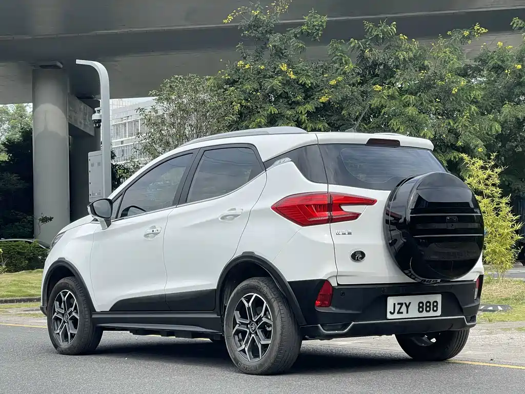 BYD Yuan Pro — миниатюра 4
