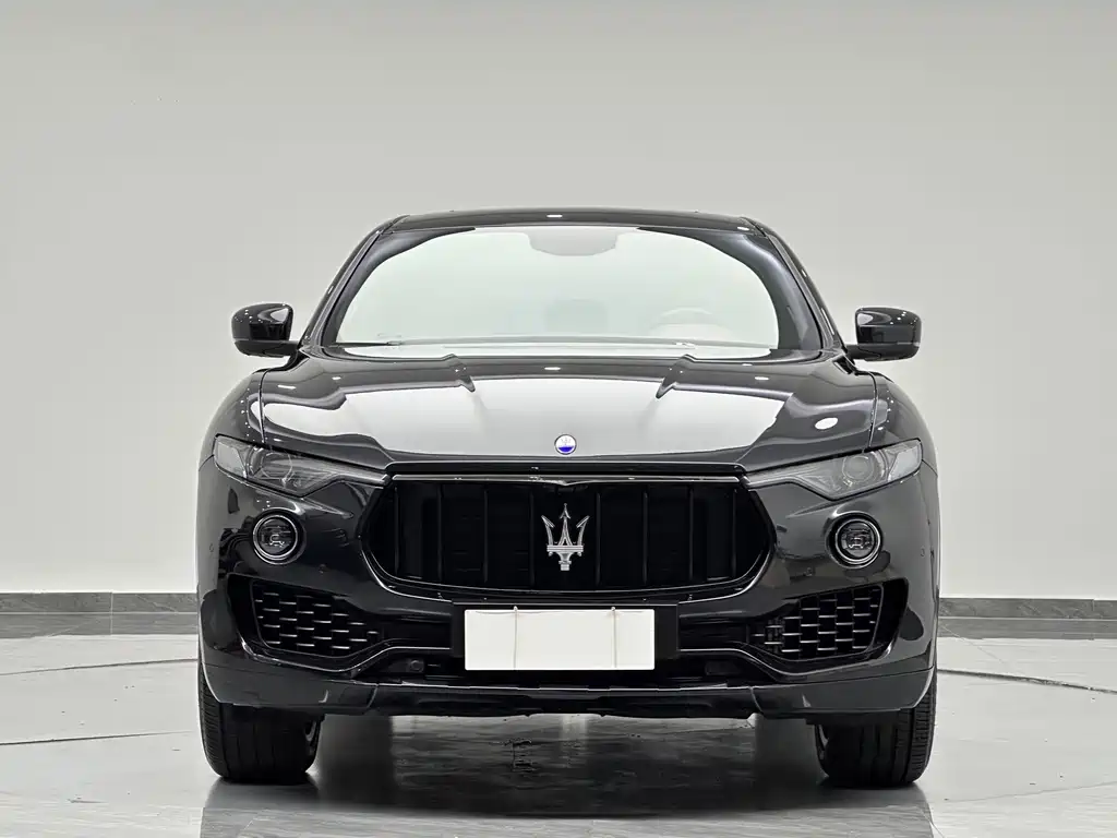 Maserati Levante — миниатюра 2