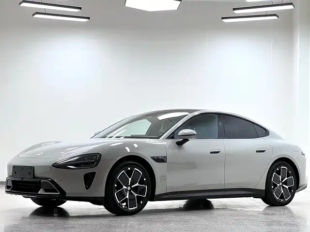 XIAOMI CAR XIAOMI SU7 2025