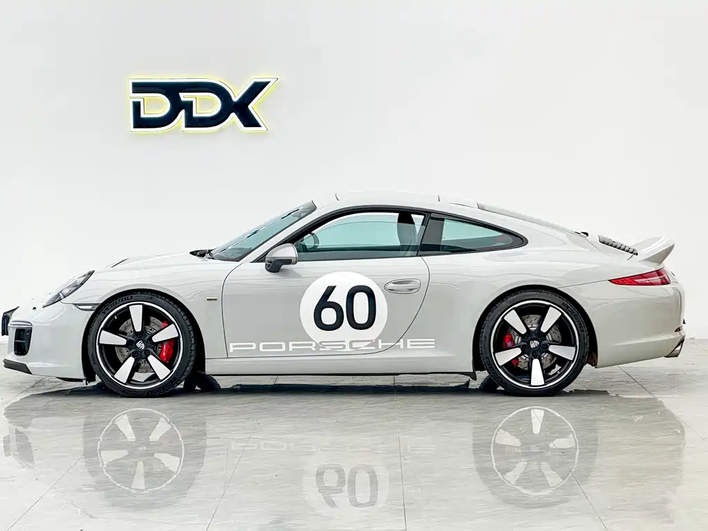 Porsche 911 2012 Carrera S 3.8L