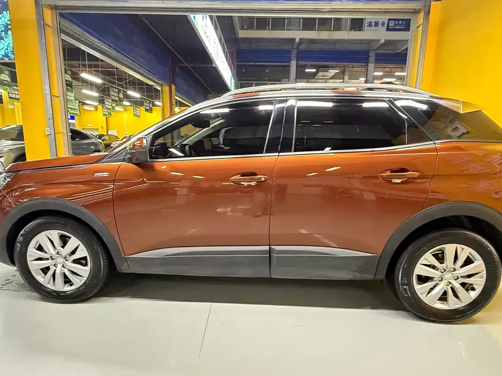 Peugeot 4008 — миниатюра 8