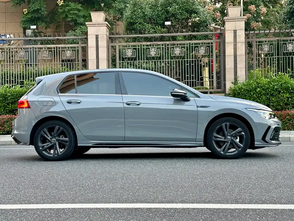 Volkswagen Golf — миниатюра 3