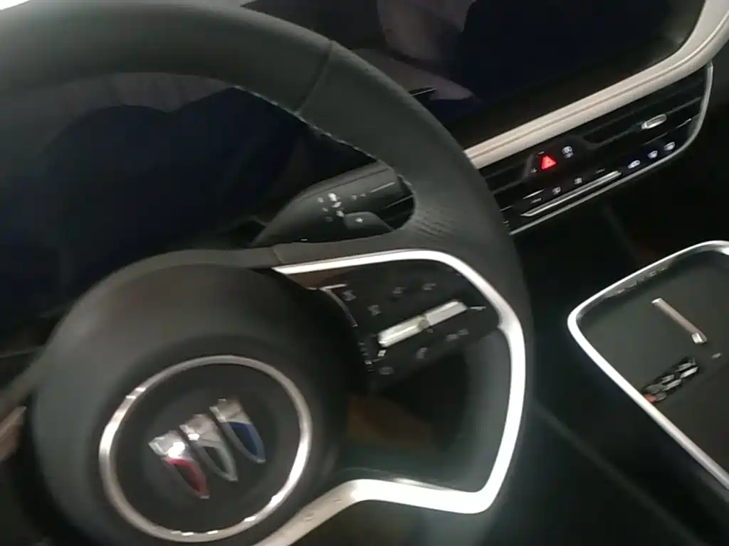 Buick LaCrosse — миниатюра 14