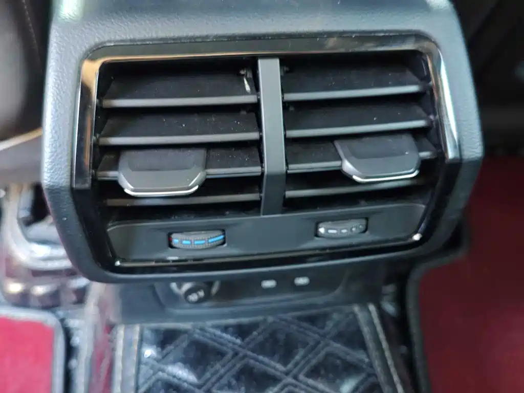 Audi Q3 — миниатюра 14
