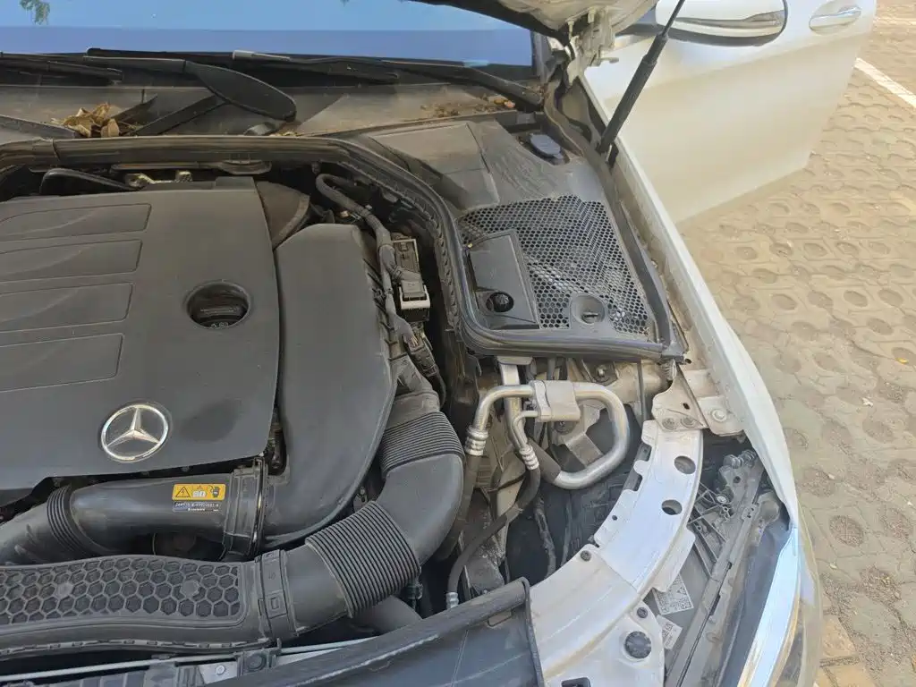 Mercedes-Benz C-Class — миниатюра 20