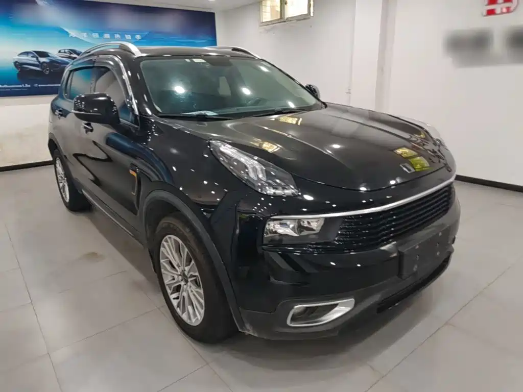 Lynk & Co 01 — миниатюра 4